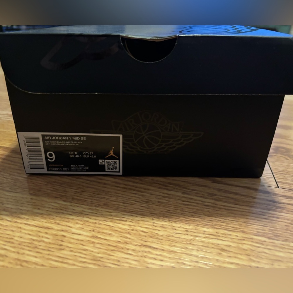 Air Jordan 1 Mid SE Men’s Size 9 Sold on Mercari - Picture 6 of 8